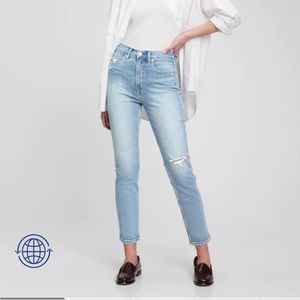 Gap vintage slim straight cigarette high rise light destroy wash